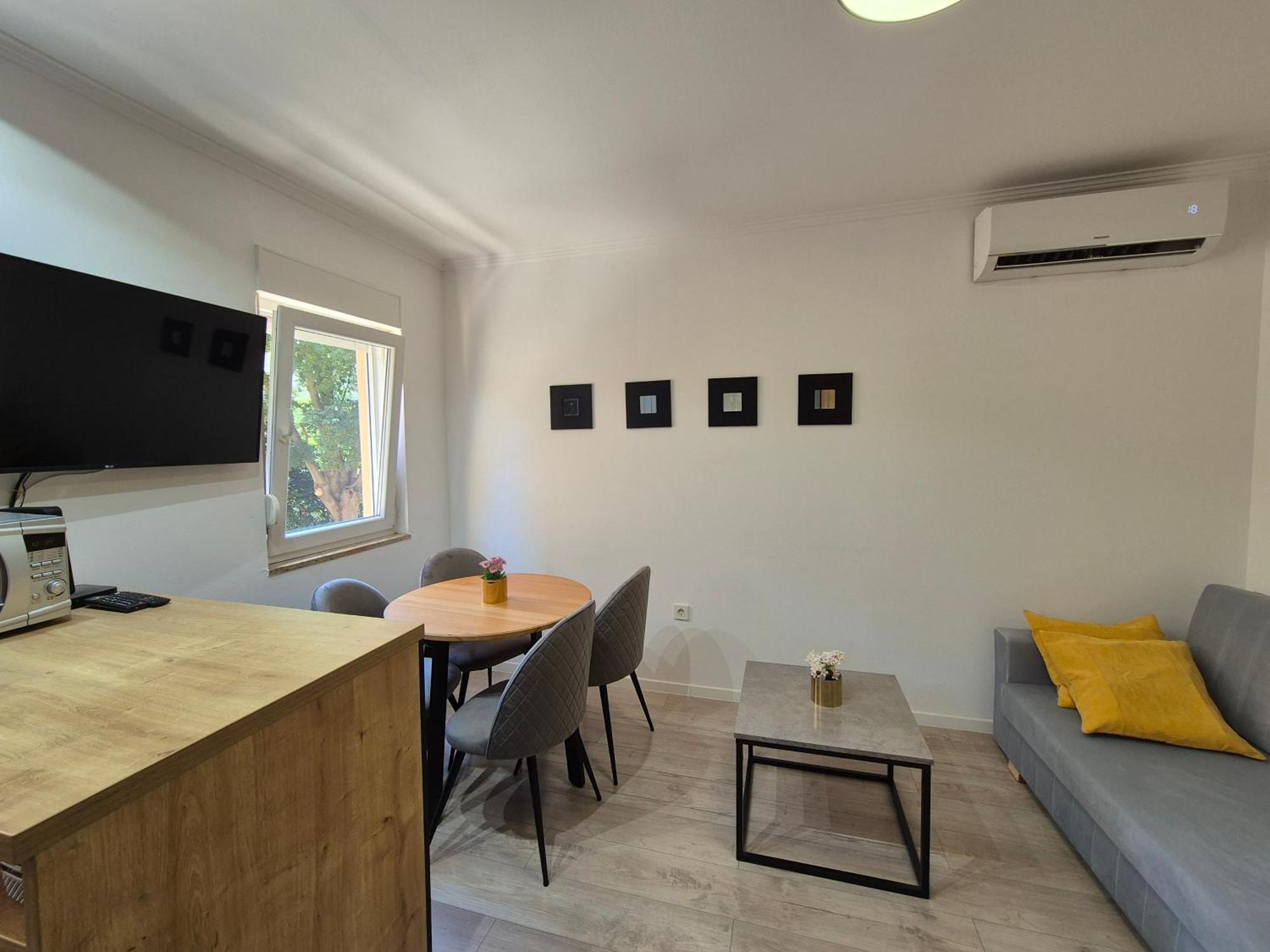 Apartments Milaroza Zadar Bagian luar foto