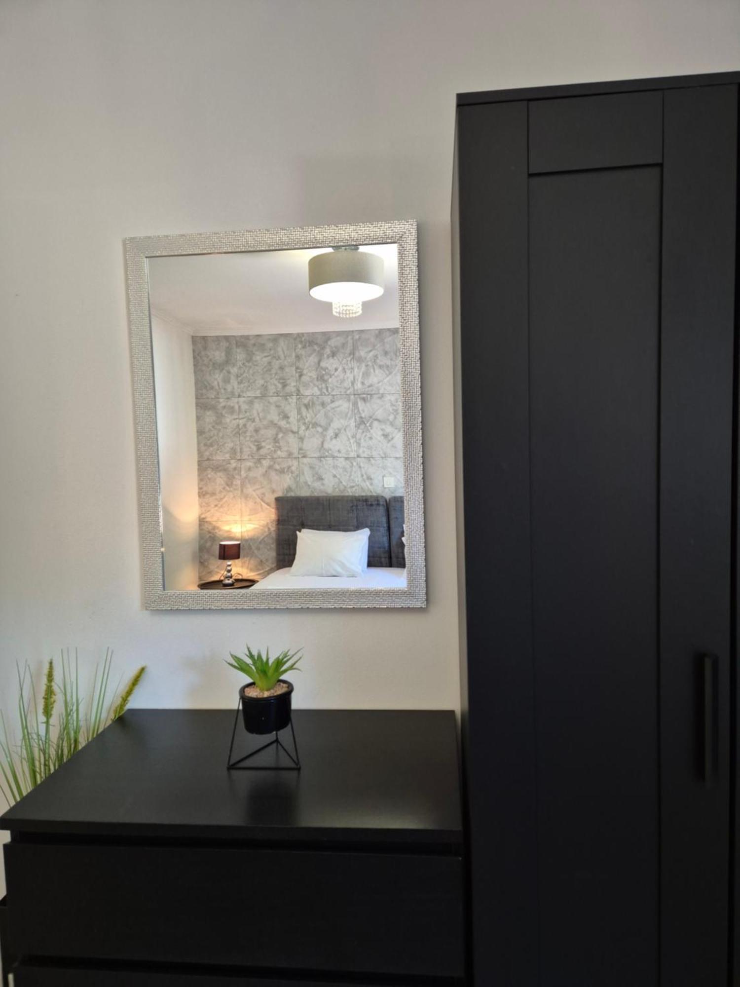 Apartments Milaroza Zadar Bagian luar foto