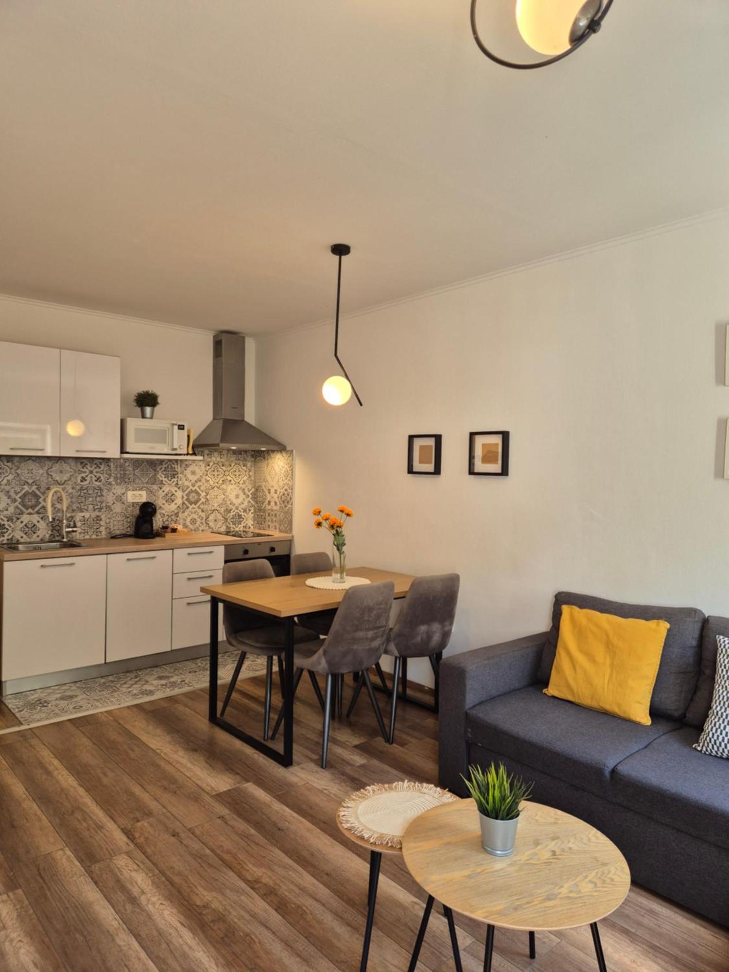 Apartments Milaroza Zadar Bagian luar foto