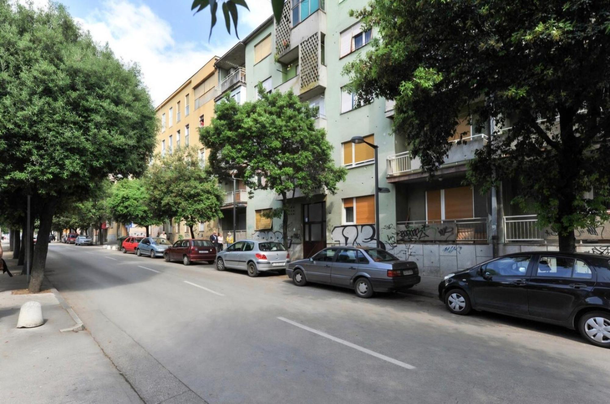 Apartments Milaroza Zadar Bagian luar foto